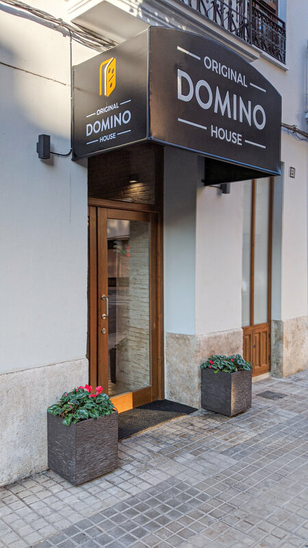 Гостиница Original Domino House в Валенсии