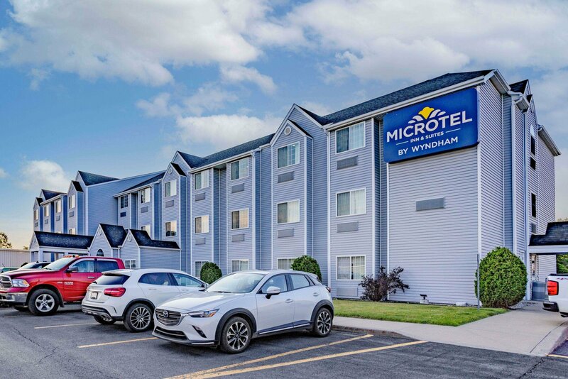 Гостиница Microtel Inn & Suites by Wyndham Plattsburgh