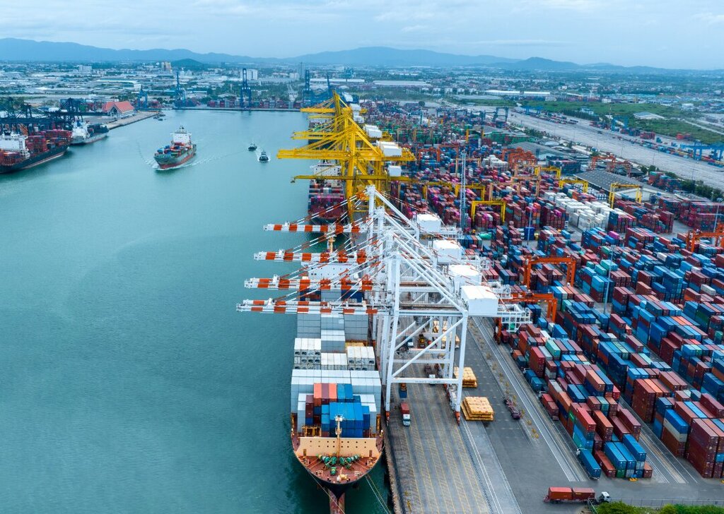 Transportation of goods by water Trans Wave Marine Shipping Service, Sharjah, photo