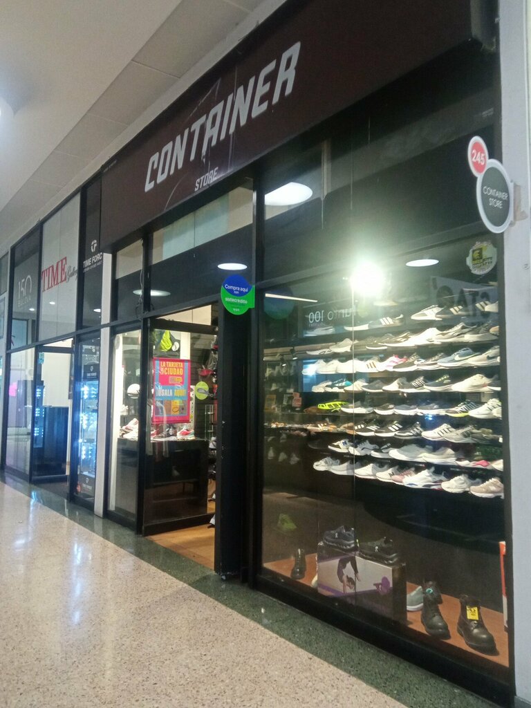 Shoe store Container, Bogota, photo