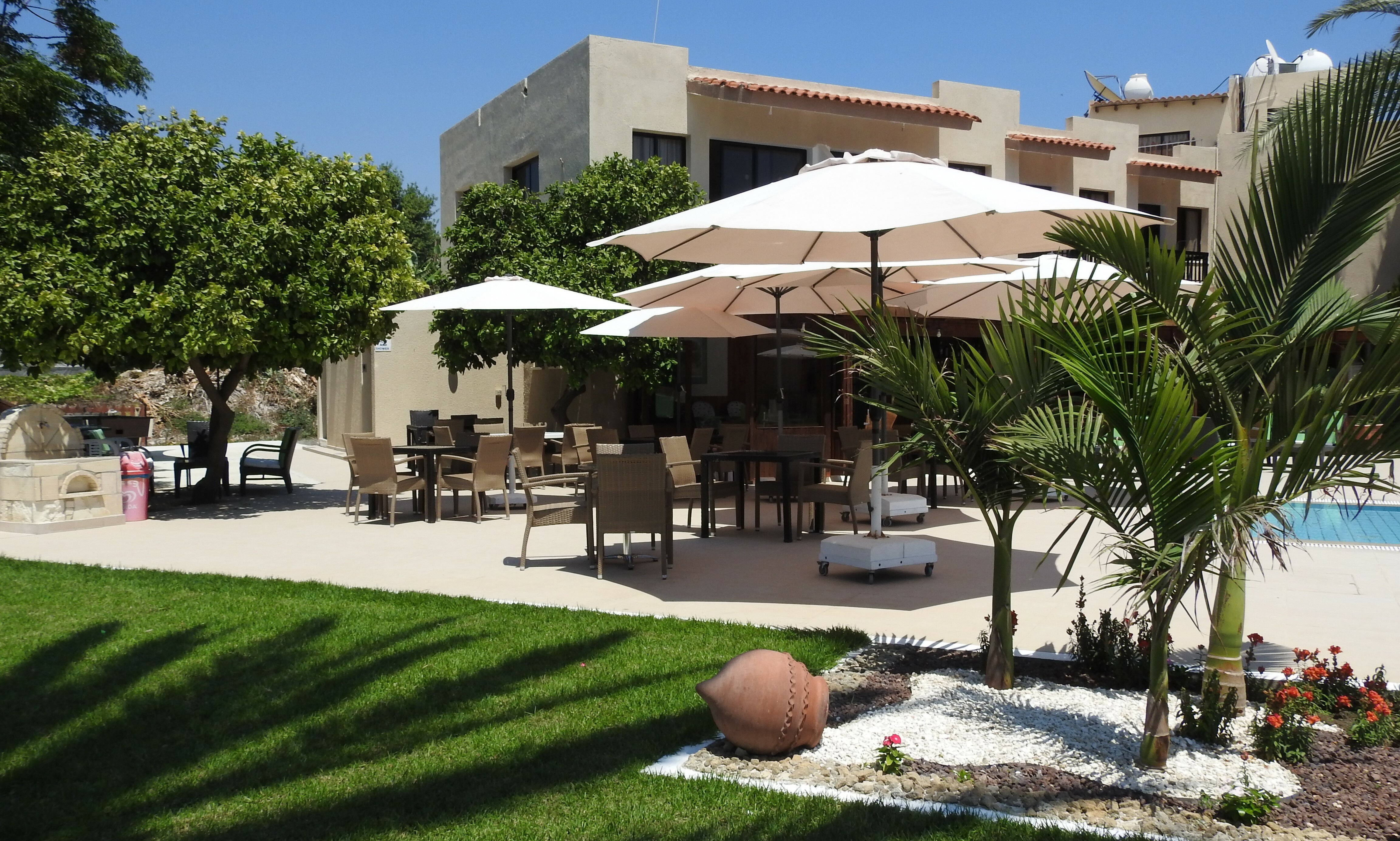 Фото Anna Hotel Apartments