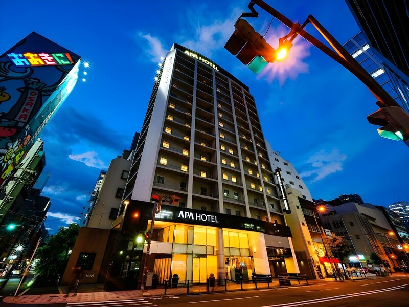 Гостиница Apa Hotel Midosuji Hommachi Ekimae в Осаке