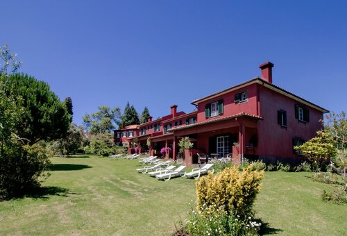 Гостиница Quinta de Santo António da Serra в Португалии