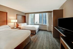 Гостиница Embassy Suites by Hilton Chicago Downtown Magnificent Mile