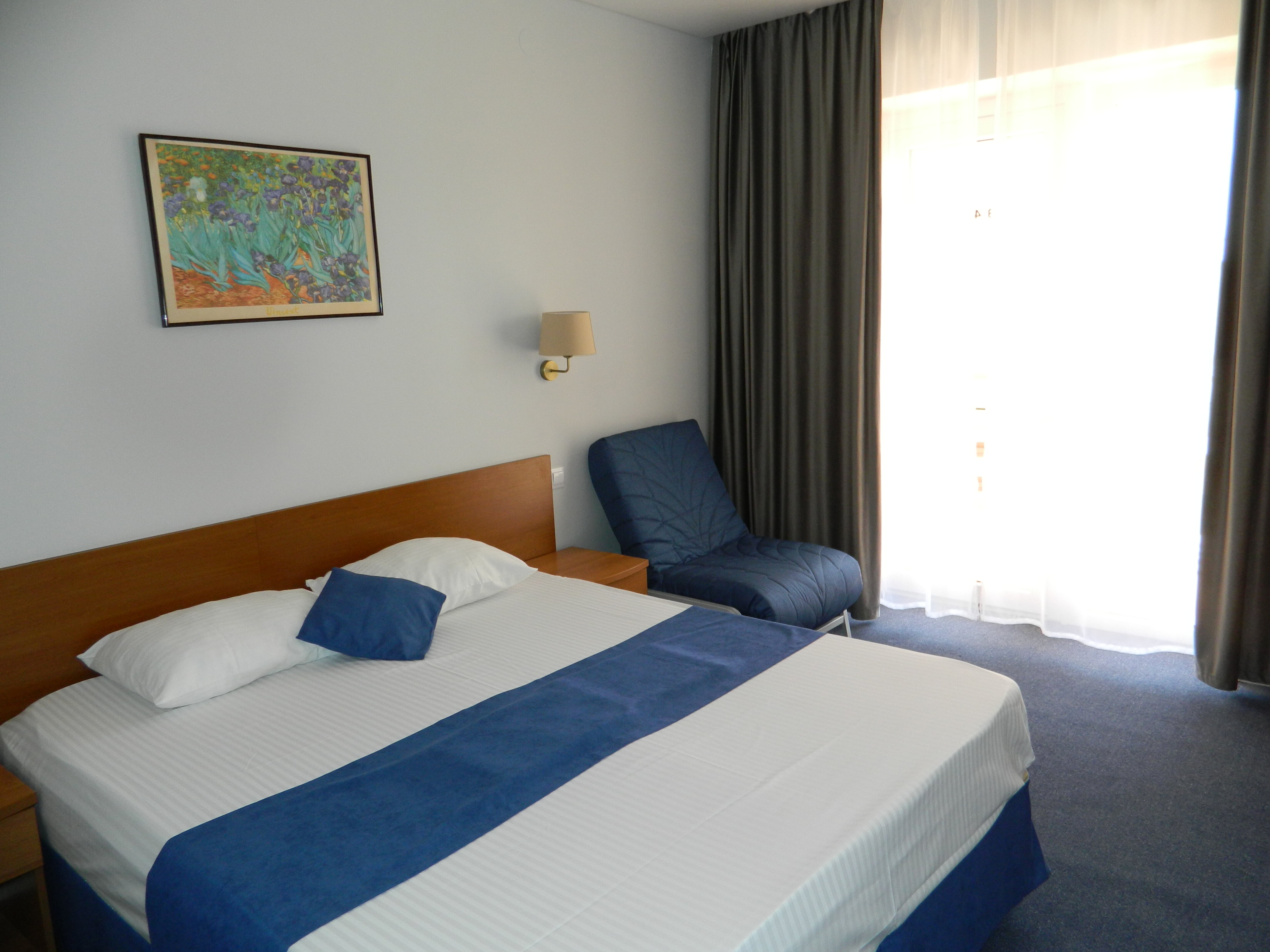 Фото отеля 2