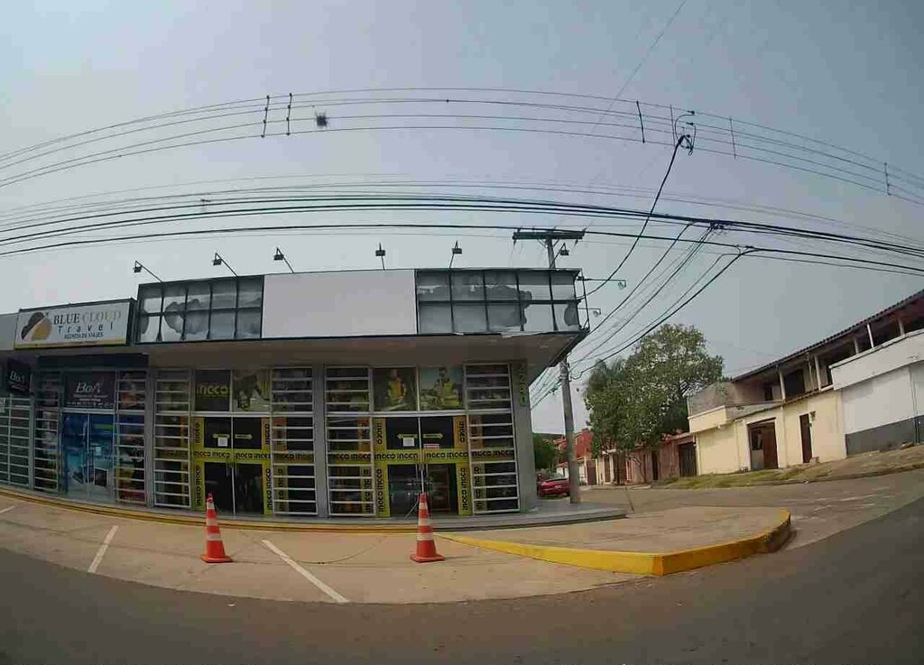 Construction tools Inggo, Santa Cruz de la Sierra, photo