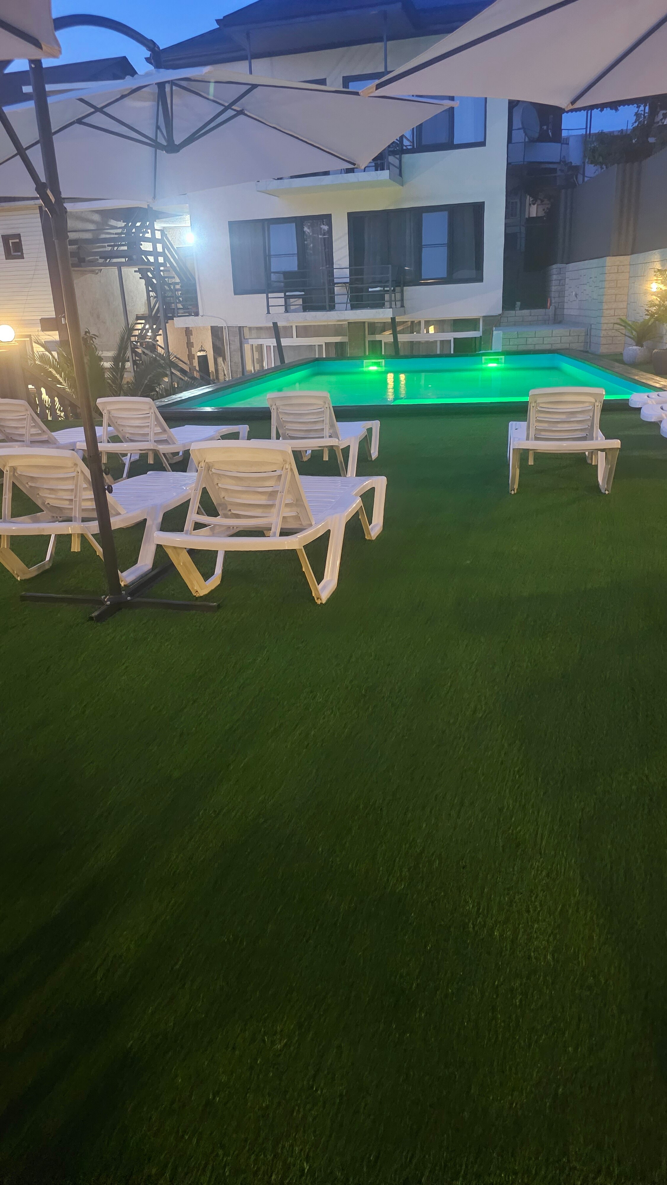 Фото у Нателлы