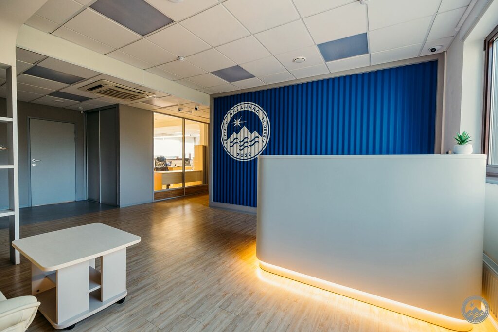 Shipbuilding, ship repair Oceanix, Murmansk, photo