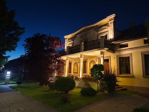 Гостиница Hotel Restauracja Willa Radwan в Куявско-Поморском воеводстве