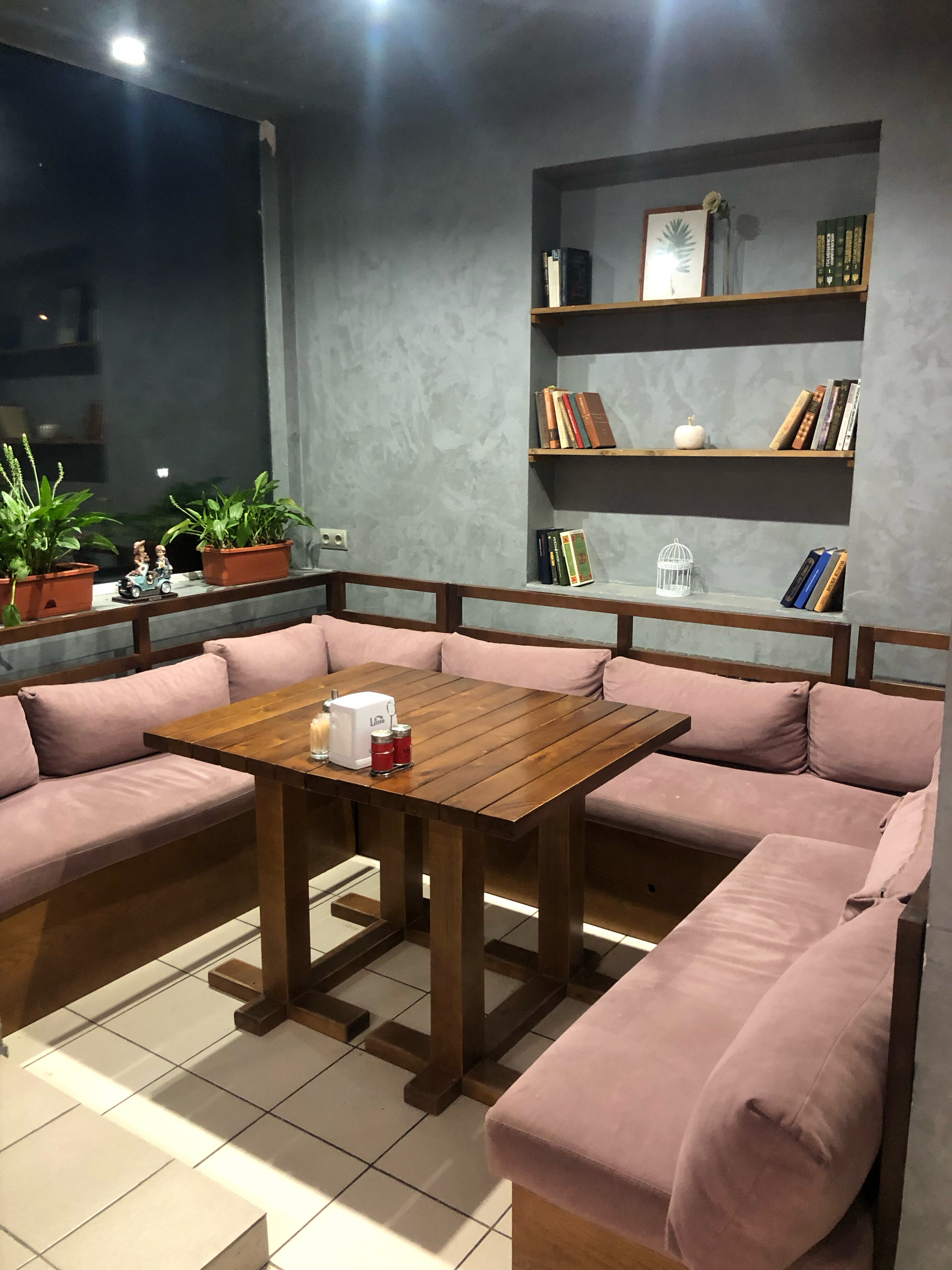 Фото Горница