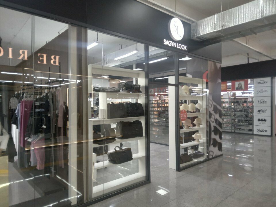 Hat shop Sagyn Look, Almaty, photo