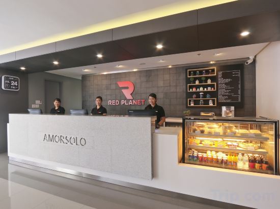 Фото Red Planet Makati Amorsolo