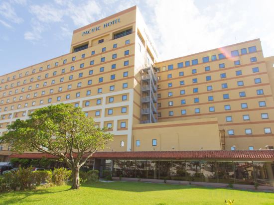 Фото Pacific Hotel Okinawa