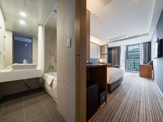 Фото Hotel Adela