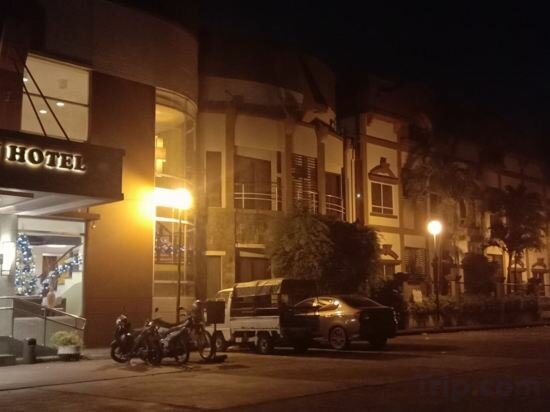 Фото Mo2 Westown Hotel Bacolod - Mandalagan