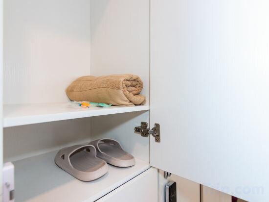 Фото Momostay Capsule Hotel