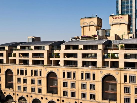 Фото Raphael Penthouse Suites