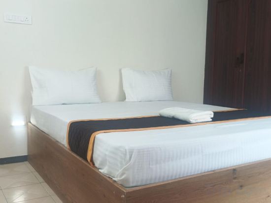 Фото Oyo 12941 Hotel Forest Transit