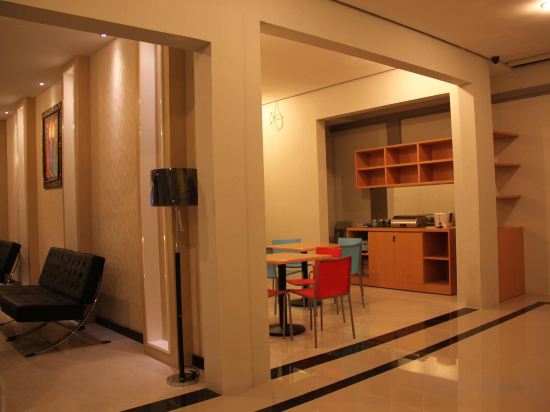 Фото Hotel Swk 95