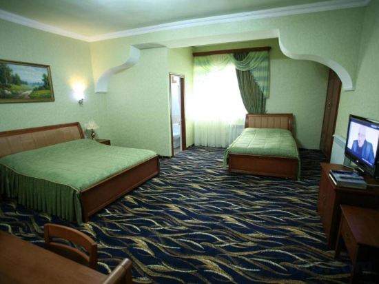 Фото отеля 1