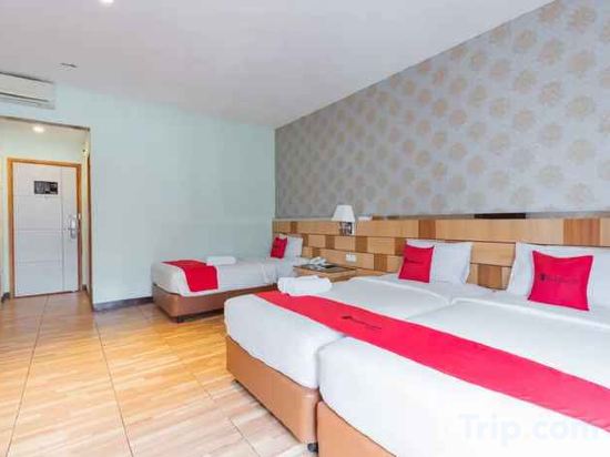 Фото RedDoorz Premium near Bandung Station