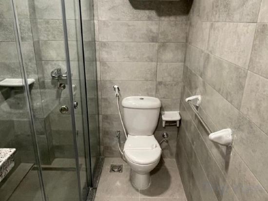 Фото Miramar Evergreen Hotel