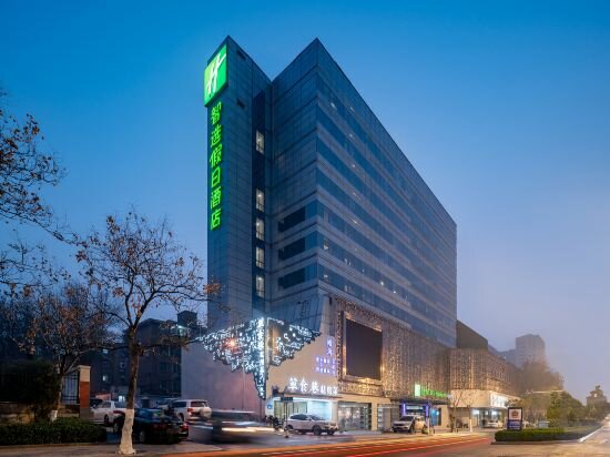 Фото 13602951653