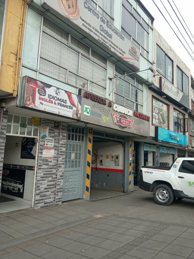 Driving school Napoles, Bogota, photo