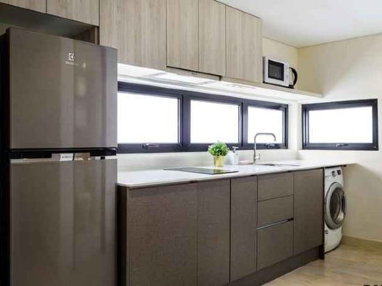 Фото Macallum Central Hotel by Phc