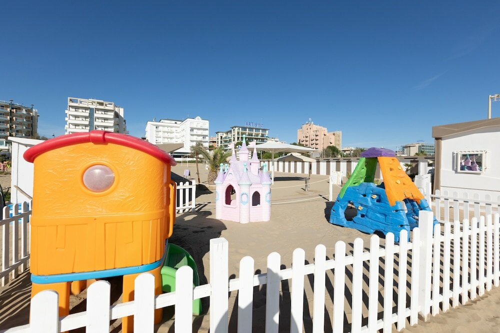 Фото Hotel Continental Rimini