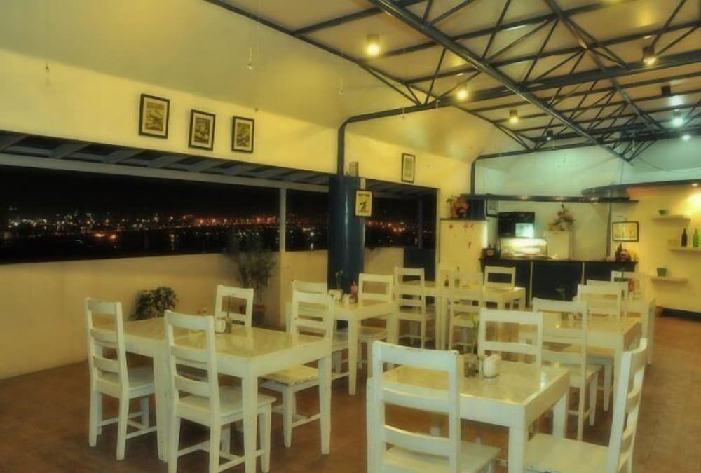 Фото Ace Penzionne