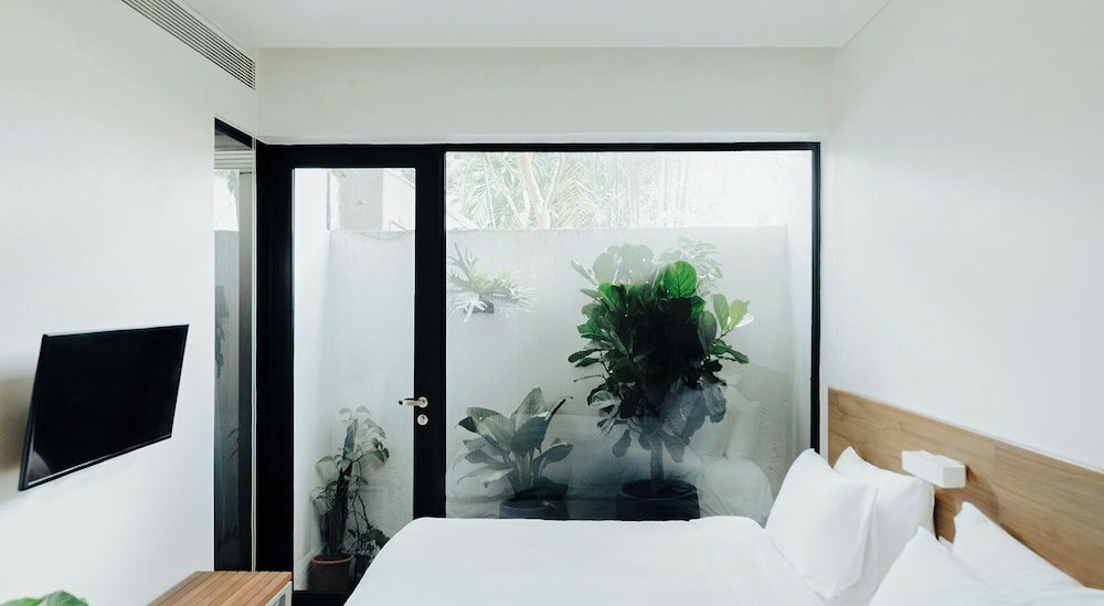 Фото Lloyd's Inn