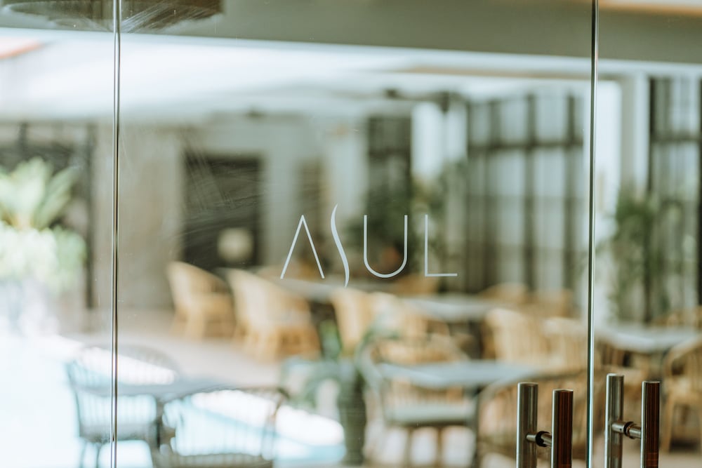 Фото Sugarland Hotel