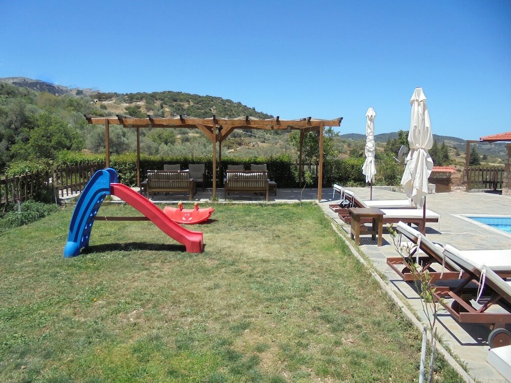 Фото Ataviros Hotel