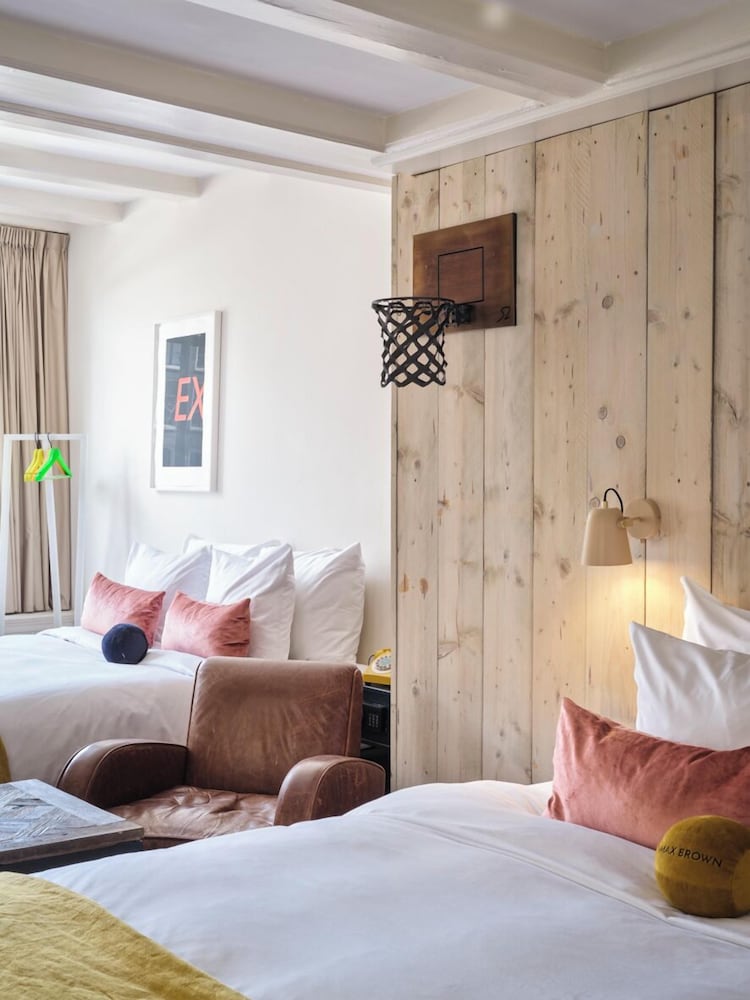 Фото Max Brown Hotel Canal District