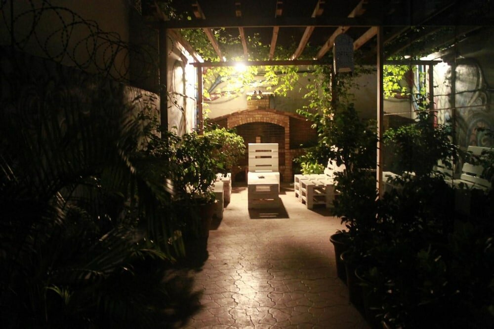 Фото Thomson Art House