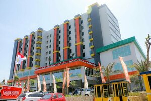 Гостиница Hotel Dalton Makassar
