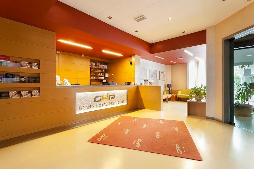 Фото Grand Hotel President