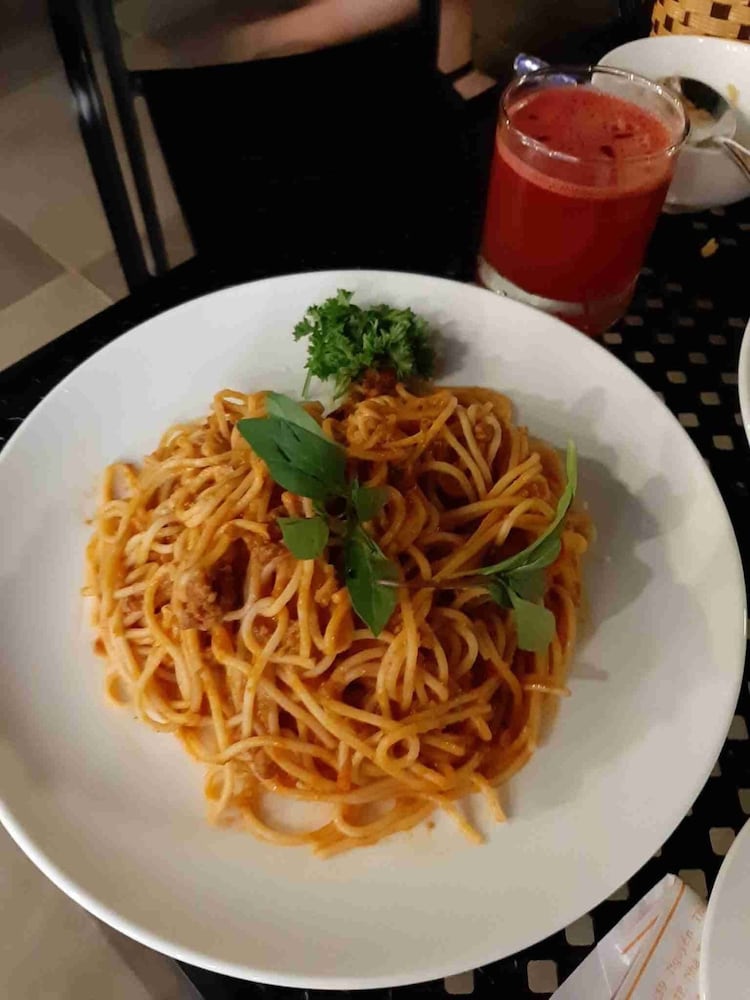 Фото Maple Leaf Hotel & Apartment