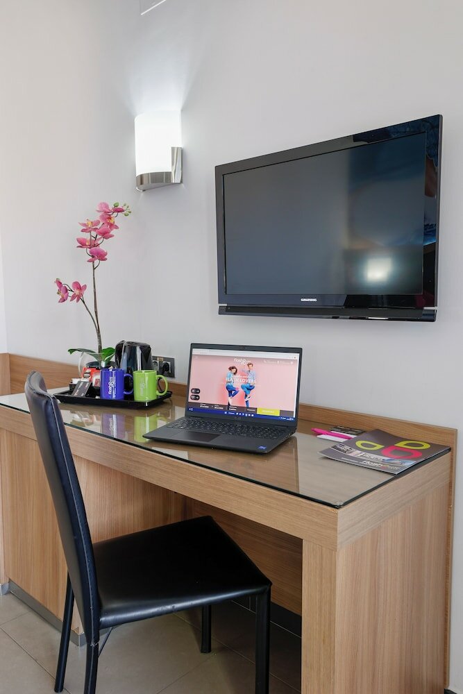 Фото Flash Hotel Benidorm