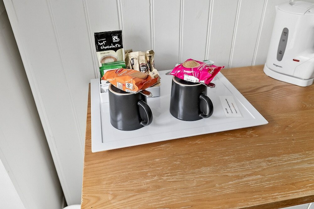 Фото Oyo Plymouth Central Hotel