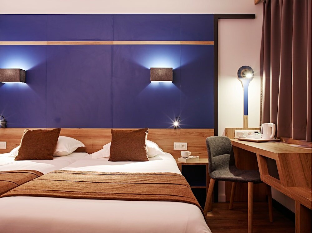 Фото Median Paris Congres