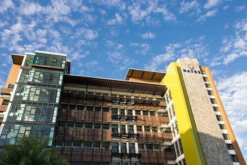 Гостиница Natee The Riverfront Hotel Kanchanaburi в Канчанабури
