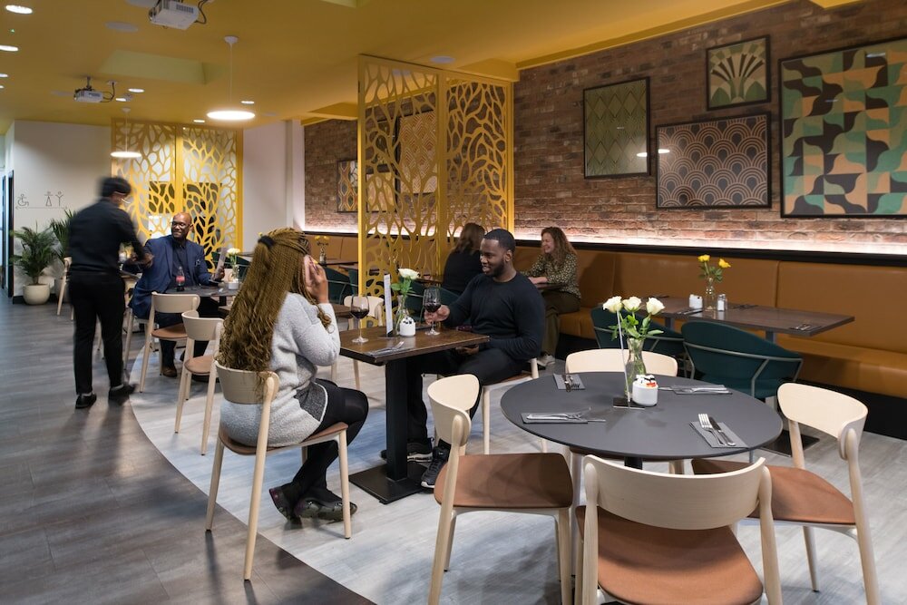 Фото The Wesley Euston