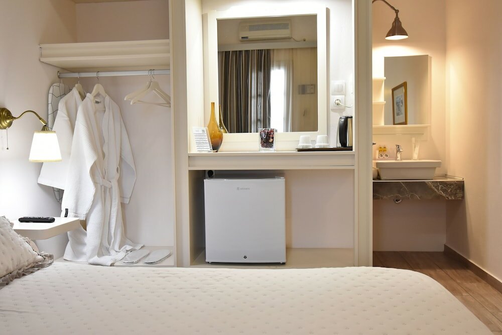 Фото Rodakas Hotel