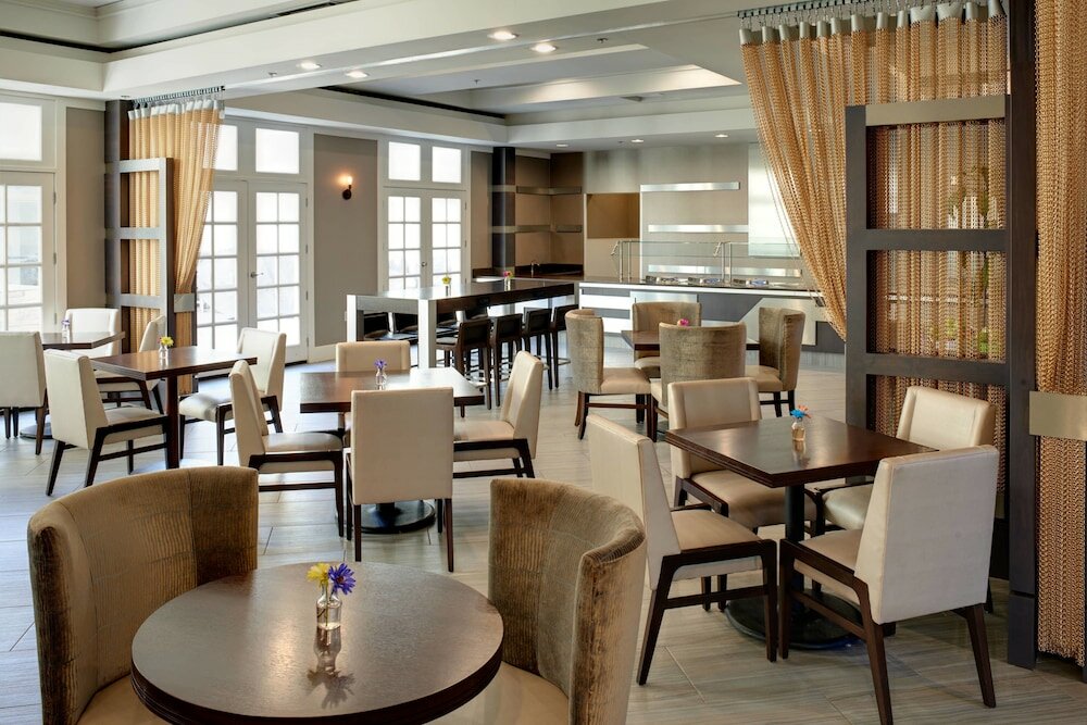 Фото Detroit Marriott Southfield