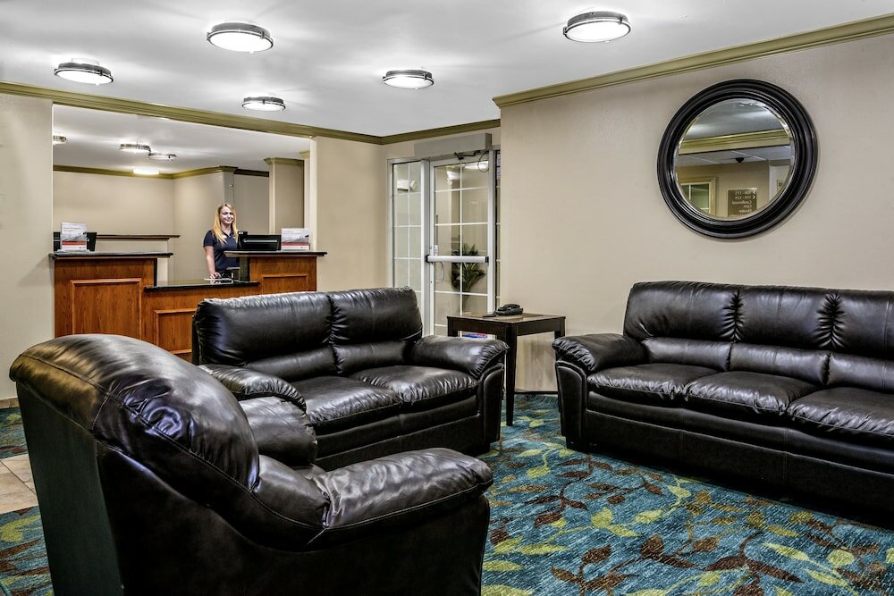 Фото Candlewood Suites Galveston, an Ihg Hotel