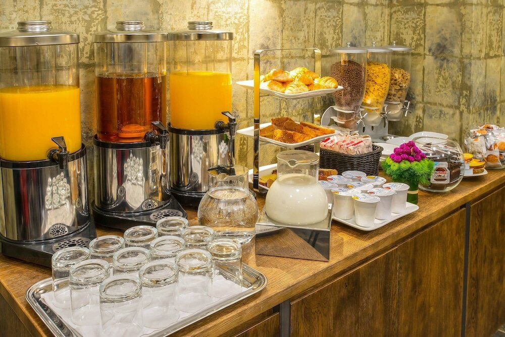 Фото Navona Essence Hotel