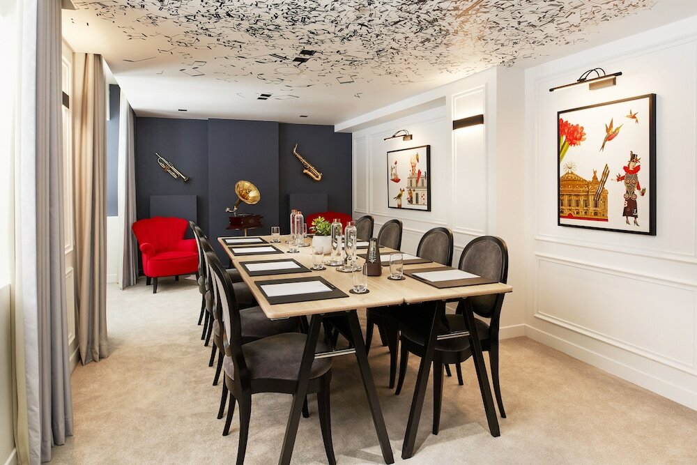 Фото Hôtel du Louvre