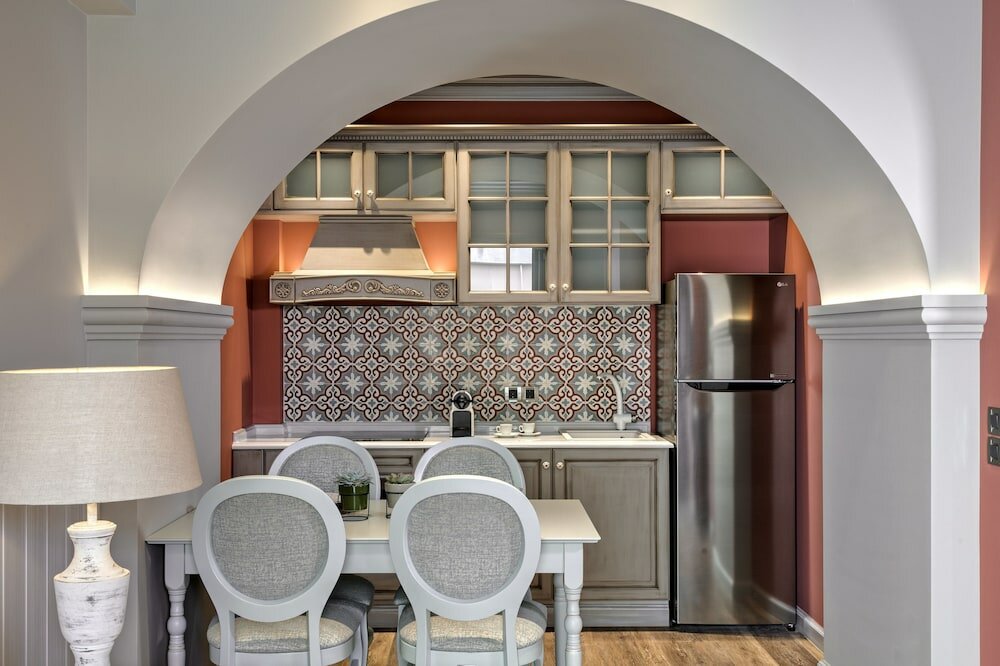 Фото Estia Boutique Apartments